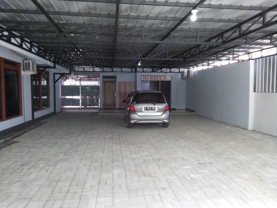 Rembulan Guest House Jombang Екстериор снимка